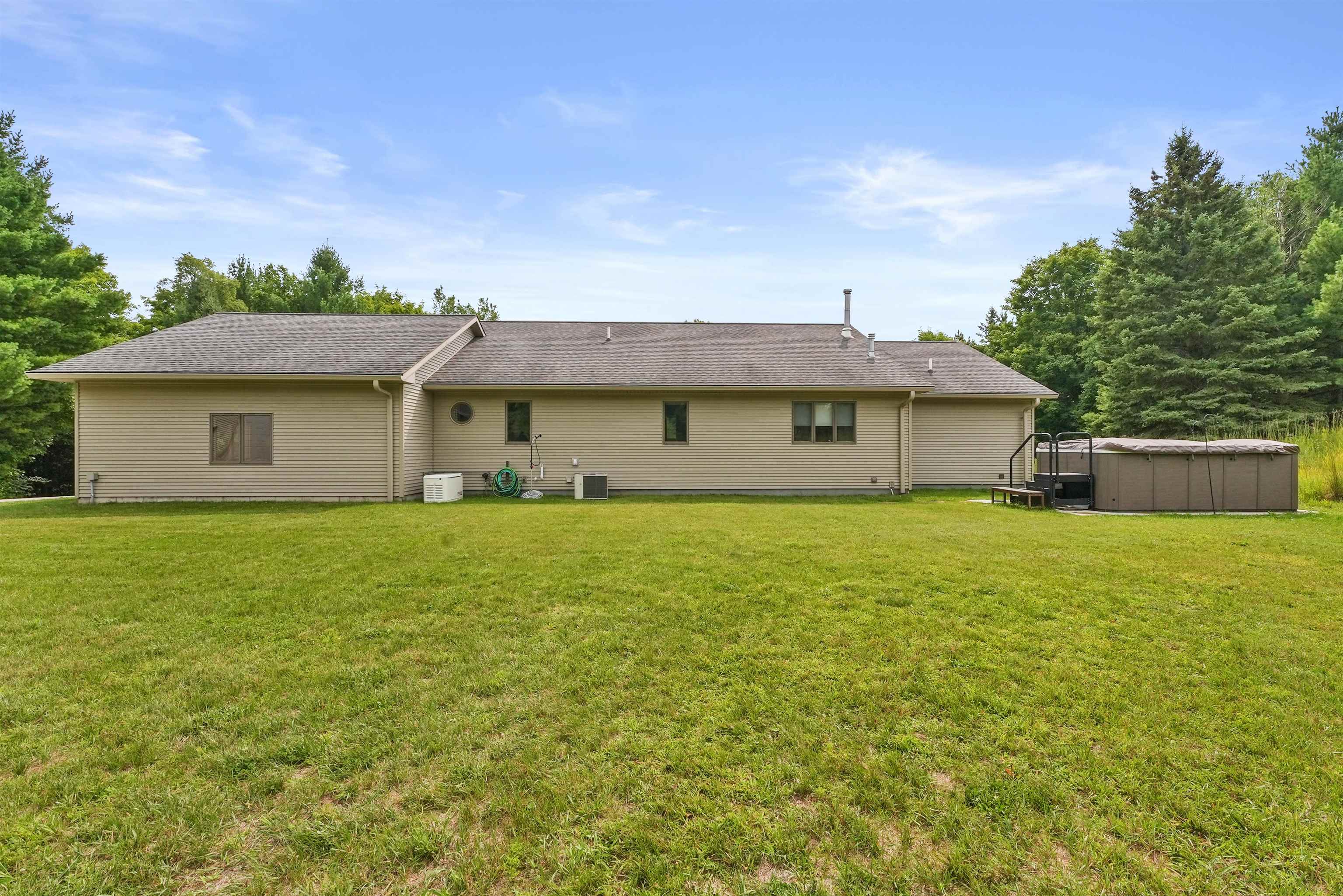11395 East 46 Road Cadillac, MI 49601 - Photo 67 of 75 1914871-66.JPG