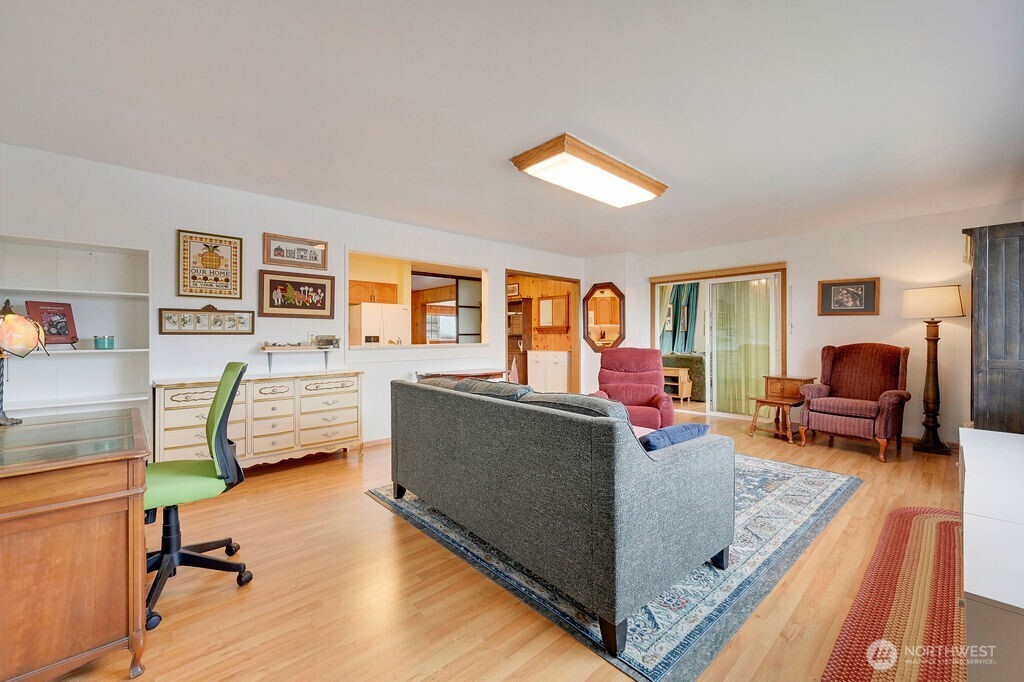 736 S Street Port Townsend, WA 98368 - Photo 17 of 40