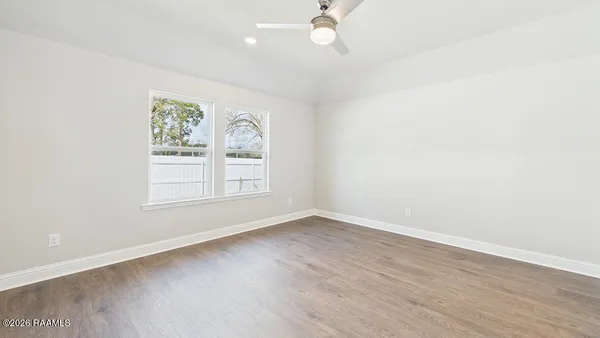$266,500 | 103 Acadian Falls Drive, Broussard, LA 70518