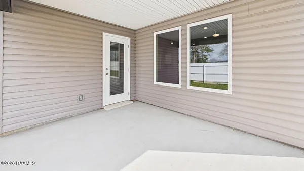 $266,500 | 103 Acadian Falls Drive, Broussard, LA 70518