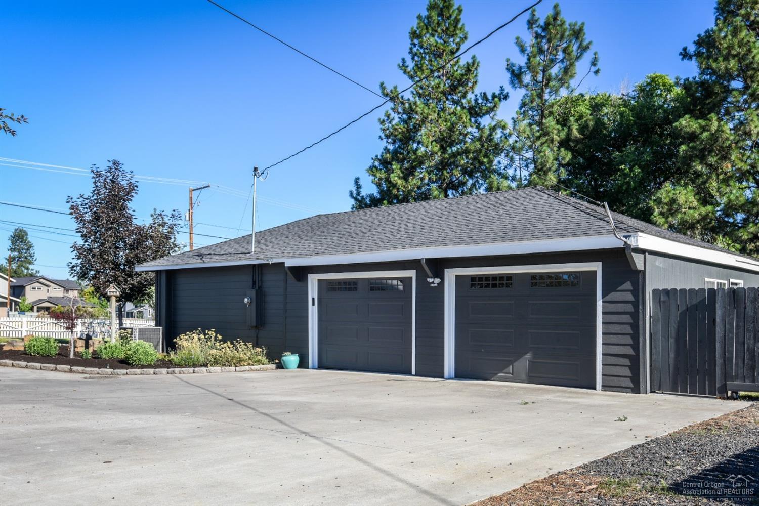 61408 Blakely Road Bend, OR 97702 - Photo 18 of 25 Additional Photo