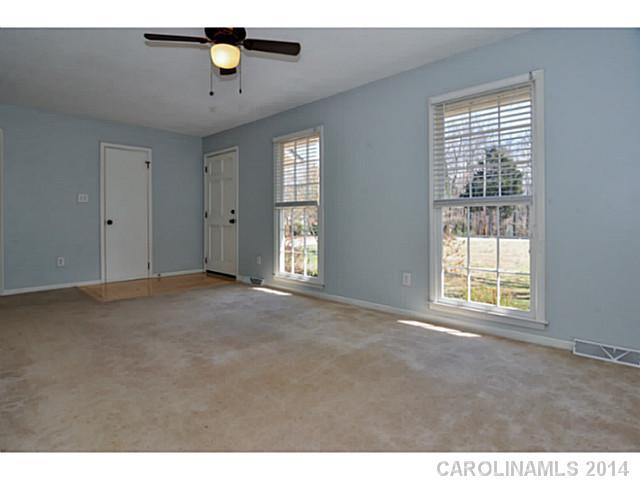 7901 Davis Road Mint Hill, NC 28227 - Photo 3 of 16 Gallery Image 3