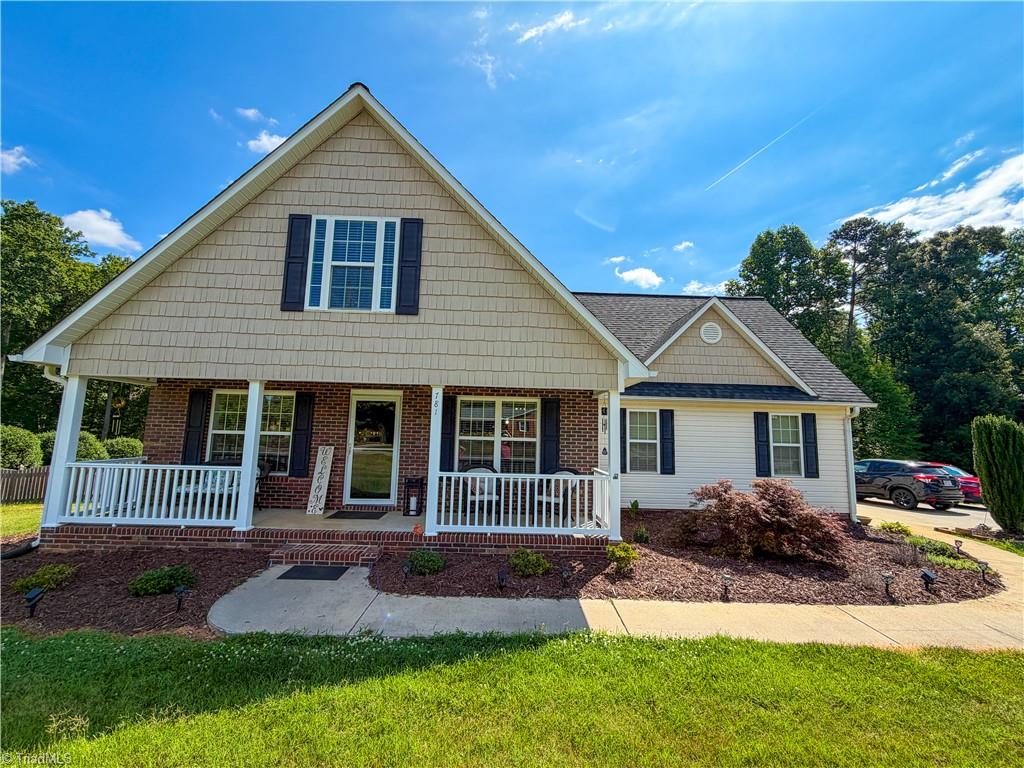 781 Hebron Church Road Winston-Salem, NC 27107 - Photo 2 of 27