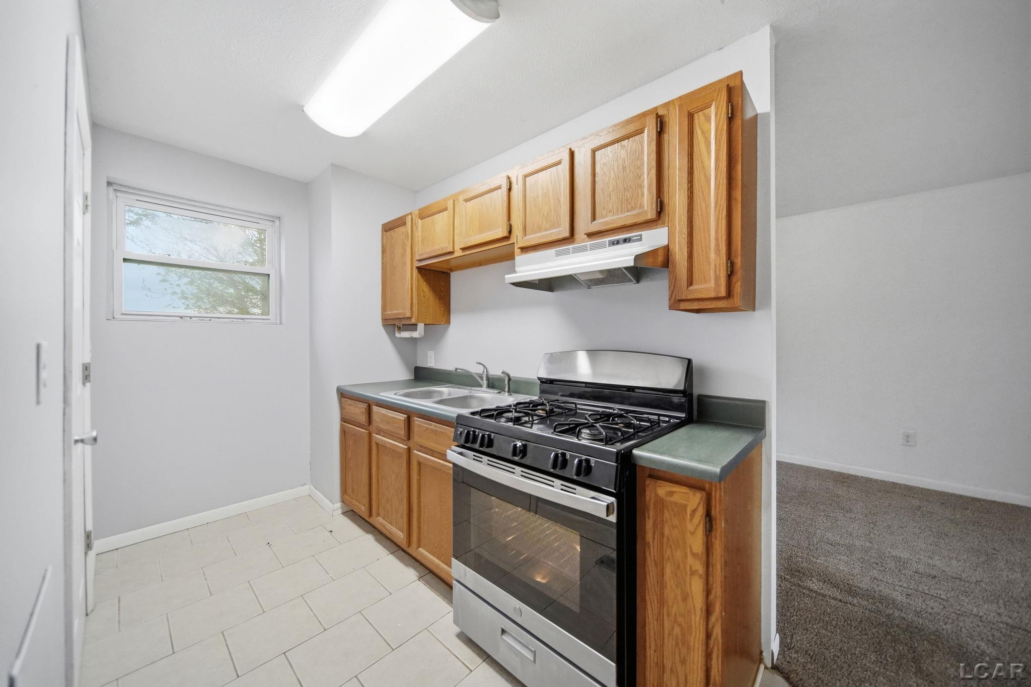 106 North Talbot Street Addison, MI 49220 - Photo 23 of 36