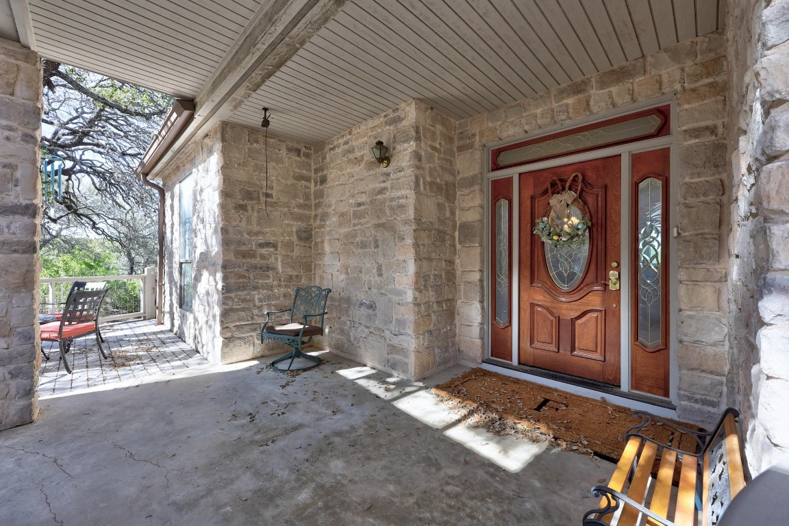 515 Coventry Road Spicewood, TX 78669 - Photo 7 of 36