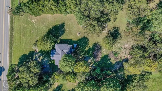 $1,400,000 | 7040 Greenwood Road, Shreveport, LA 71119