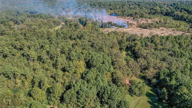 $1,400,000 | 7040 Greenwood Road, Shreveport, LA 71119