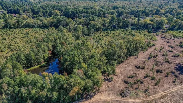 $1,400,000 | 7040 Greenwood Road, Shreveport, LA 71119