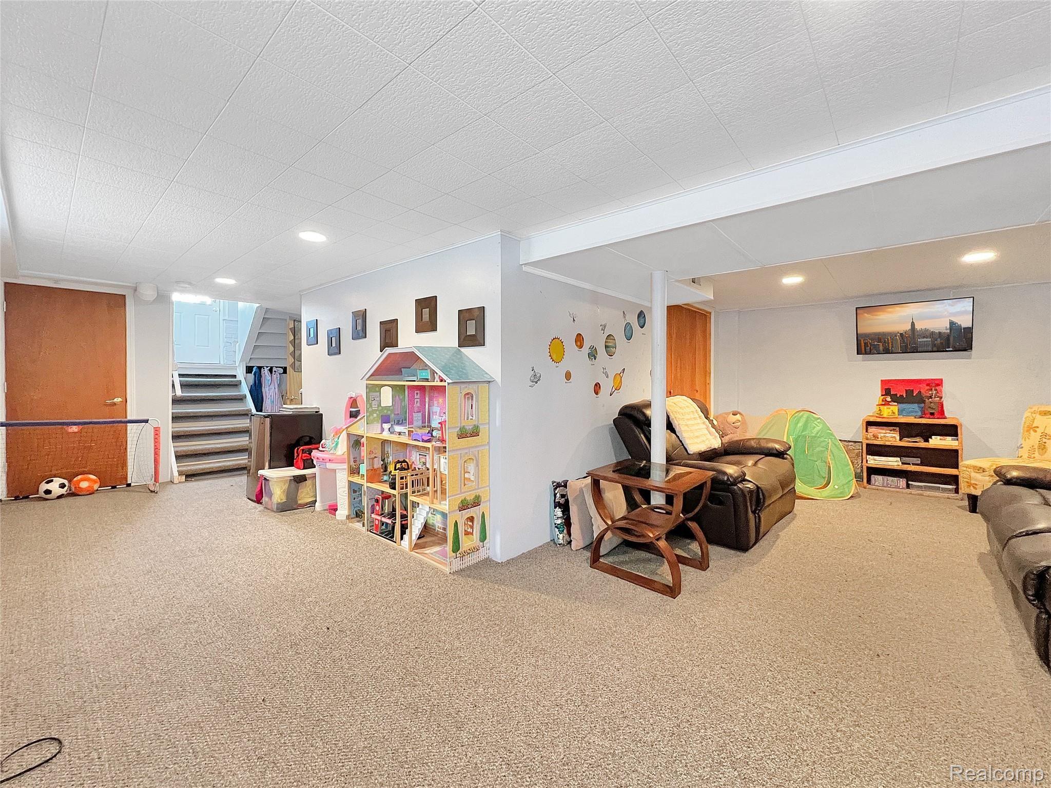 764 Neff Road Grosse Pointe, MI 48230 - Photo 46 of 60 IMG_1756.jpg
