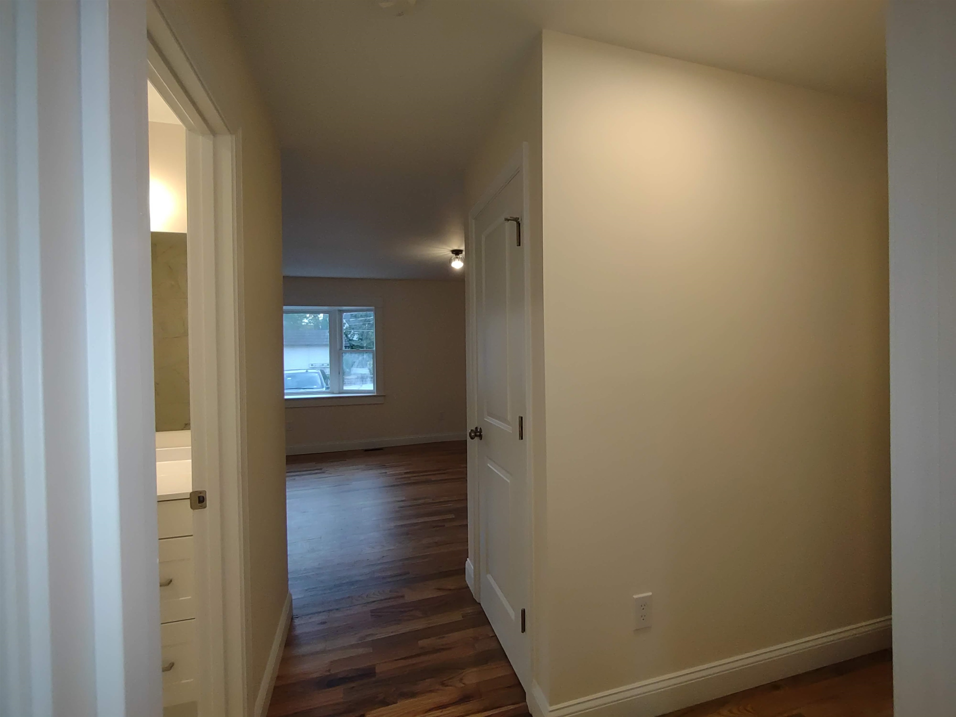 394 Union Avenue, Unit 1 Laconia, NH 03246 - Photo 13 of 19