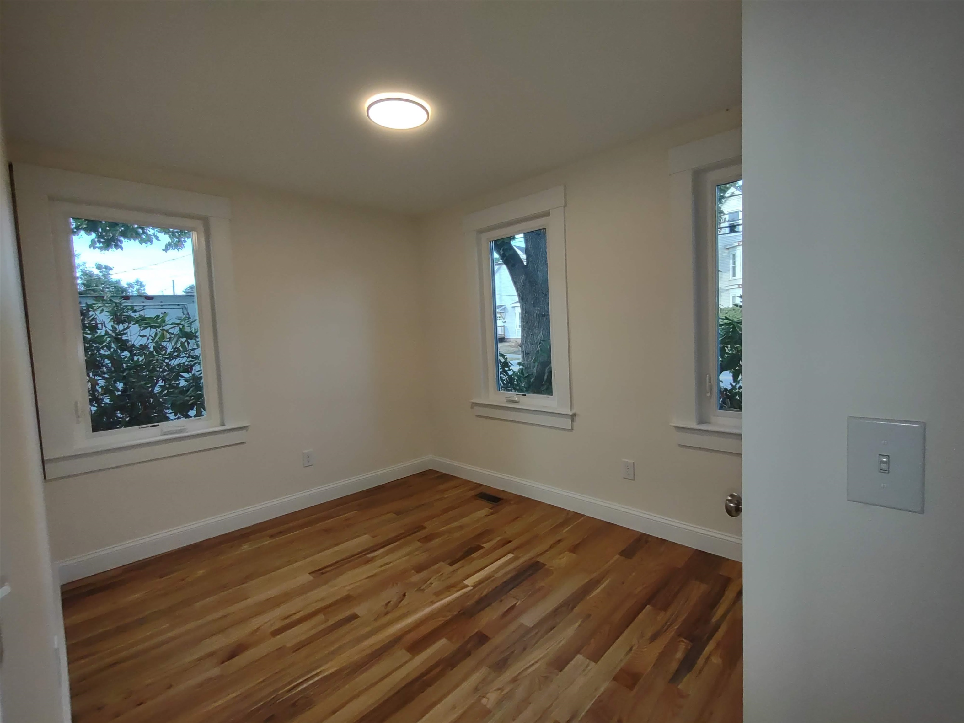 394 Union Avenue, Unit 1 Laconia, NH 03246 - Photo 16 of 20