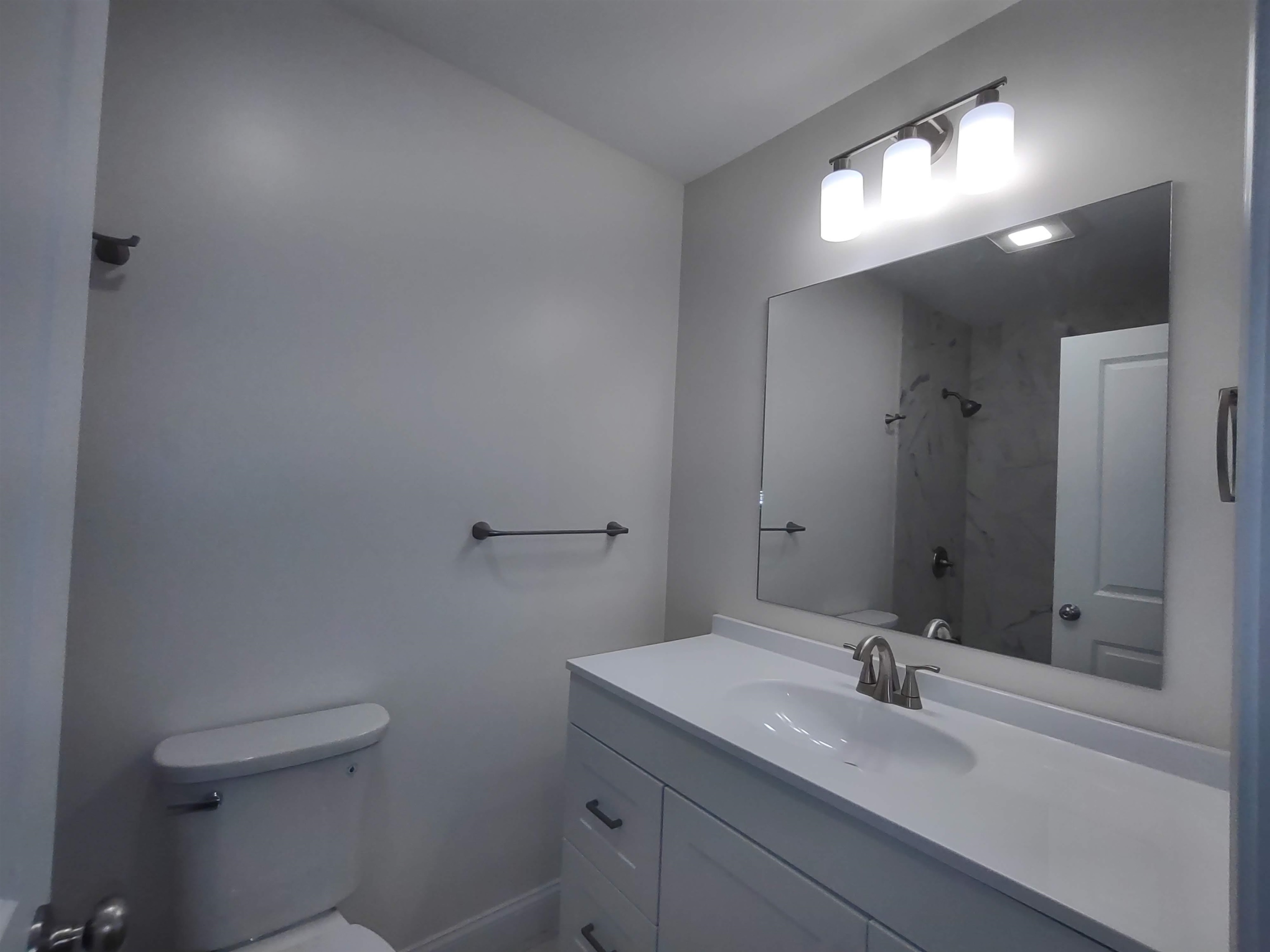 394 Union Avenue, Unit 1 Laconia, NH 03246 - Photo 9 of 19