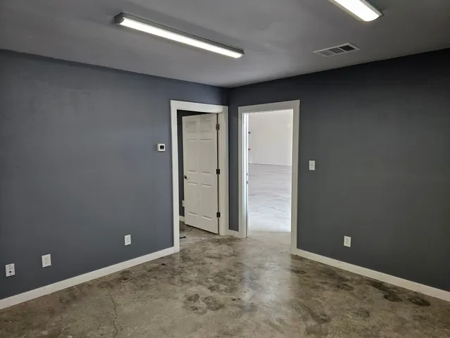 $3,850 | 4819 R O Drive, Unit 103&104, Spicewood, TX 78669