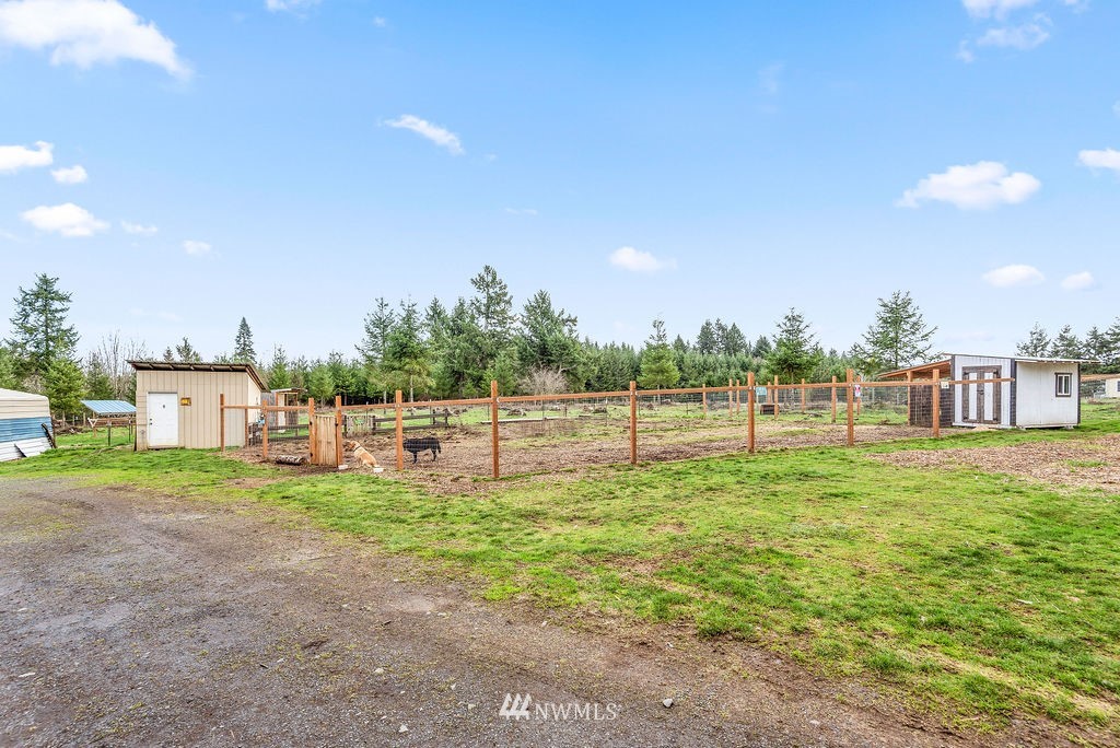 459 Roe Road Winlock, WA 98596 - Photo 18 of 23
