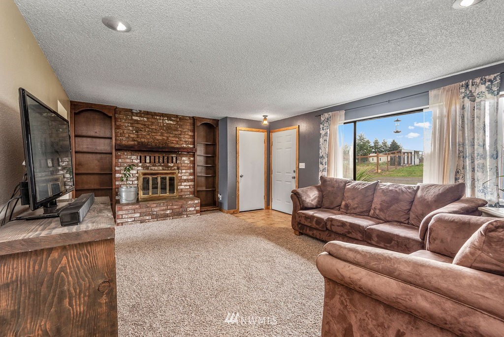 459 Roe Road Winlock, WA 98596 - Photo 5 of 23