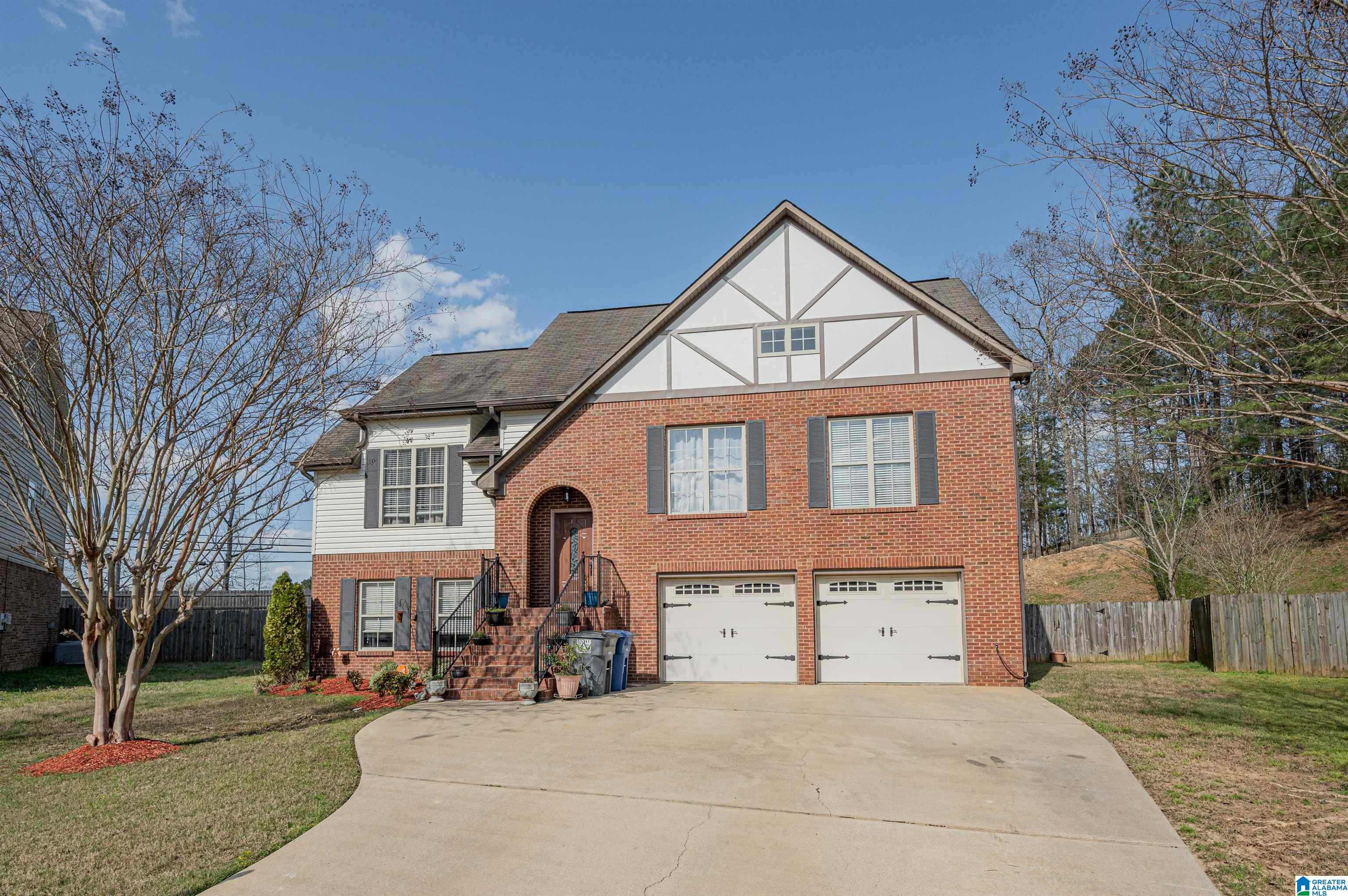 122 Independence Circle Helena, AL 35080 - Photo 2 of 47