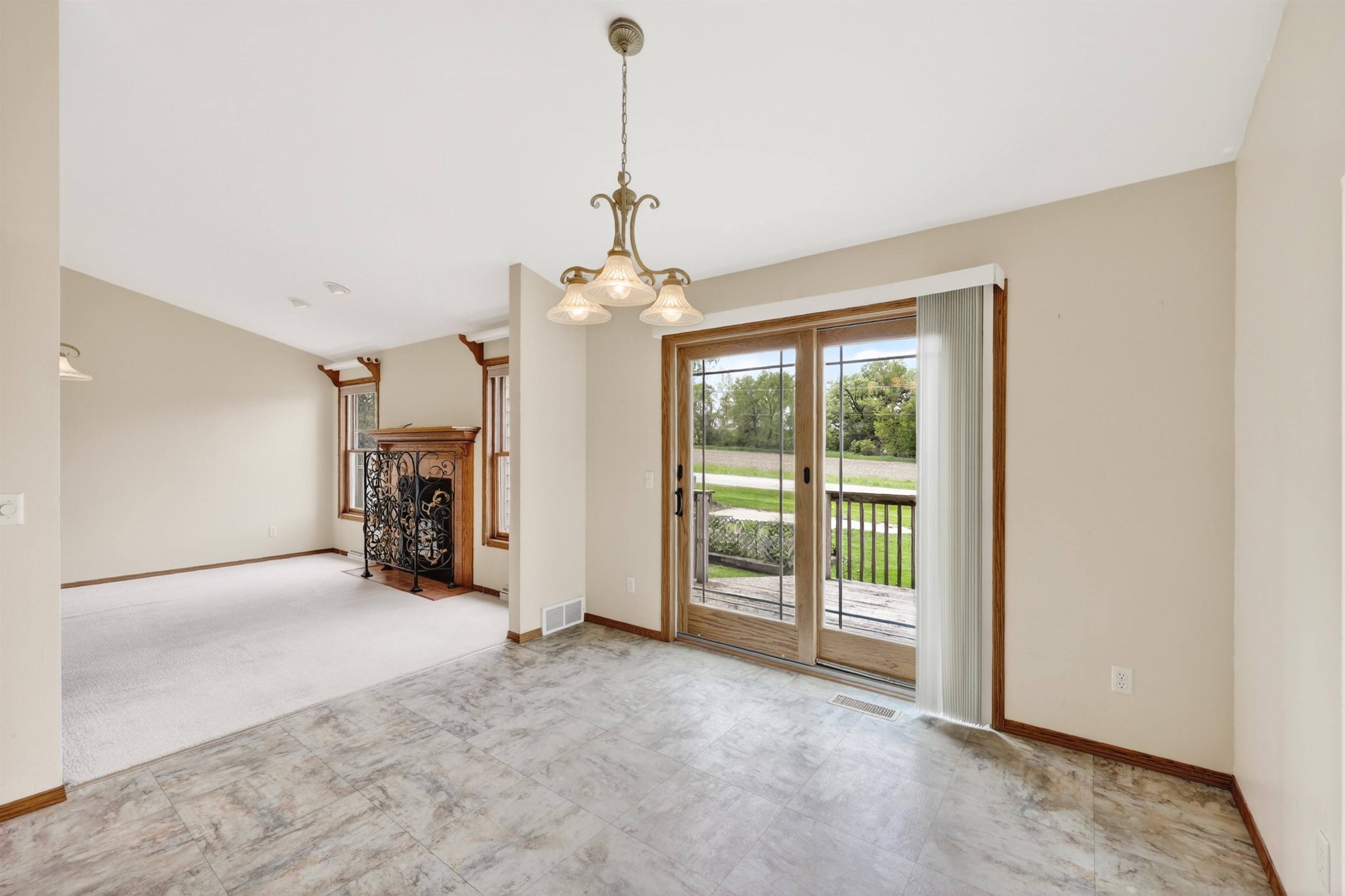3781 Token Road DeForest, WI 53532 - Photo 7 of 33