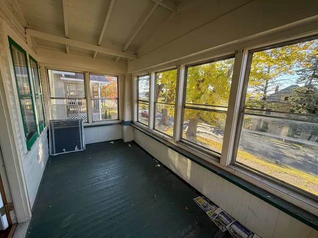 a view of an entryway