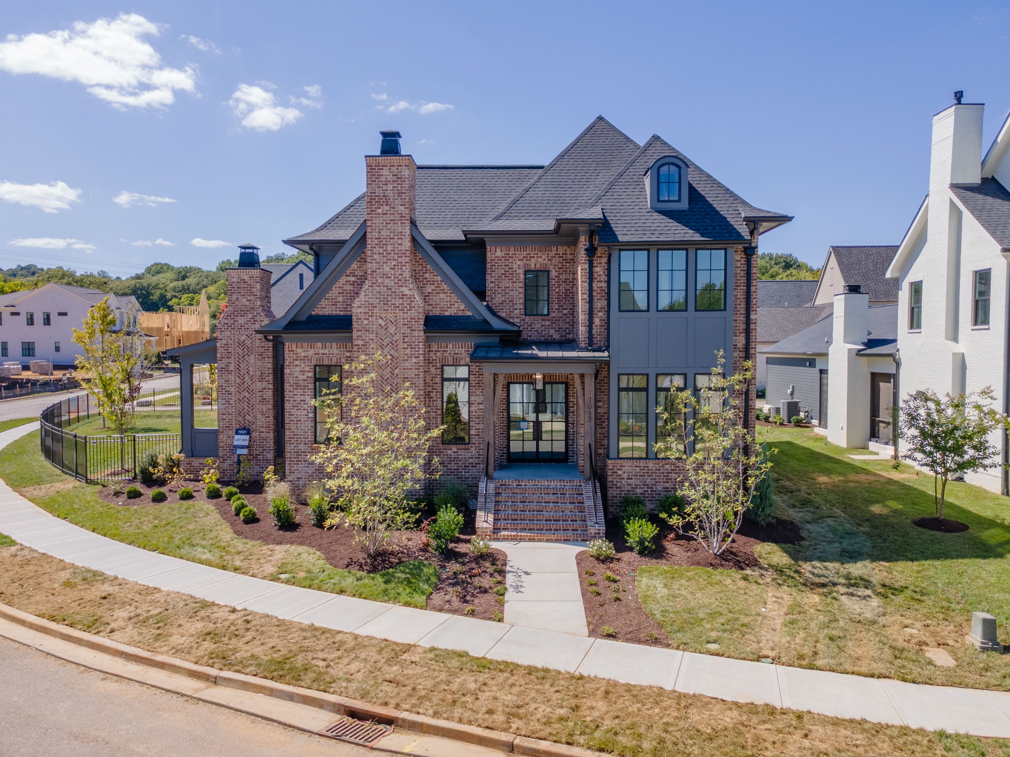 7017 Kinderhook Road Nashville, TN 37221 - Photo 2 of 43