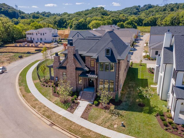 $2,105,000 | 7017 Kinderhook Road, Nashville, TN 37221