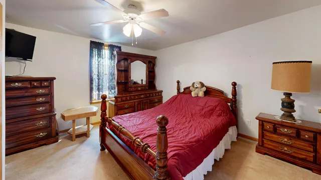 $725,000 | 16884 County Highway South, Hickory Grove, WI 53805