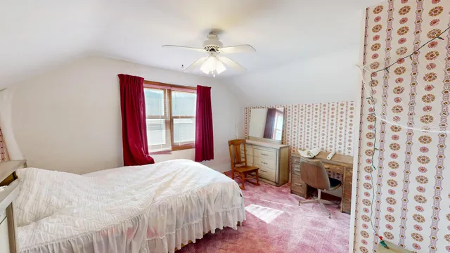 $725,000 | 16884 County Highway South, Hickory Grove, WI 53805