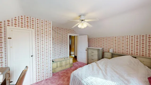 $725,000 | 16884 County Highway South, Hickory Grove, WI 53805