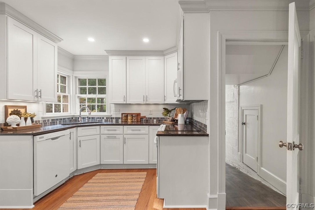 7549 Tanglewood Road Richmond, VA 23225 - Photo 11 of 46 Gallery Image 11