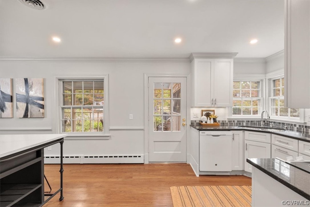 7549 Tanglewood Road Richmond, VA 23225 - Photo 13 of 46 Gallery Image 13