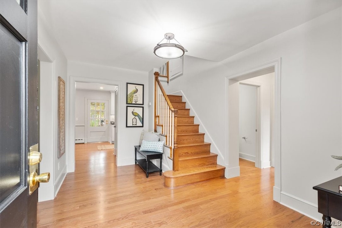 7549 Tanglewood Road Richmond, VA 23225 - Photo 3 of 46 Gallery Image 3