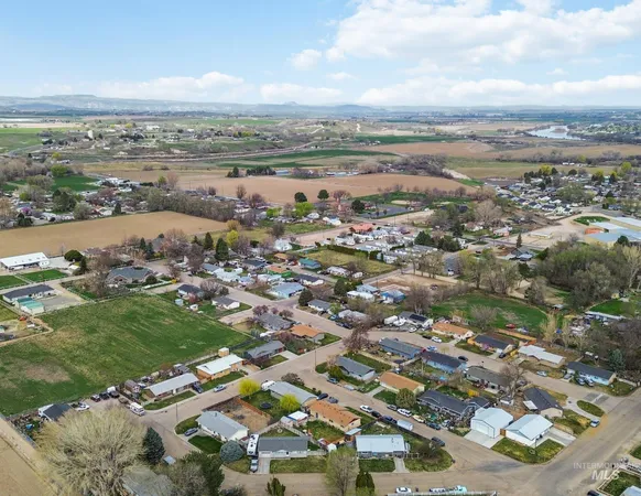 $1,950,000 | 615 West Idaho Avenue, Homedale, ID 83628