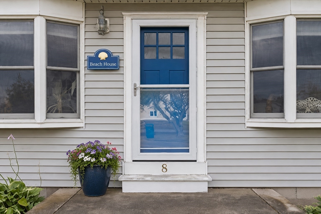 8 Castle Road Nahant, MA 01908 - Photo 3 of 24 Gallery Image 3