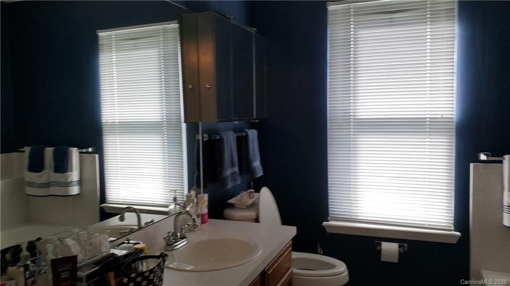 9712 Marshbrooke Road Matthews, NC 28105 - Photo 16 of 24 Gallery Image 16