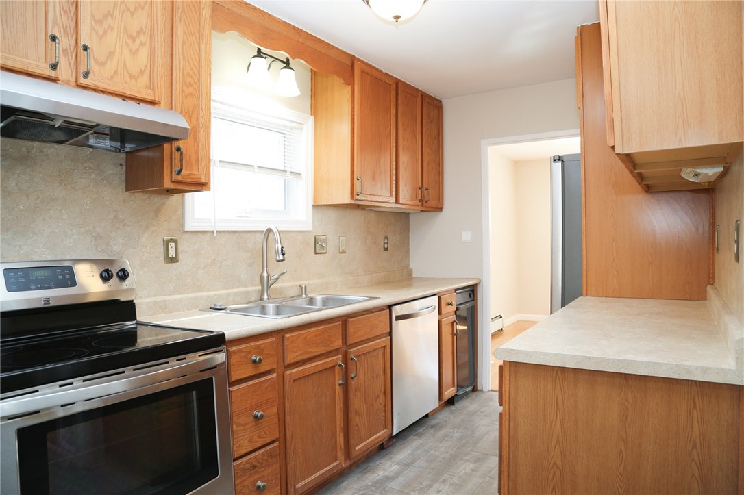 64 Maple Leaf Road Burrillville, RI 02826 - Photo 14 of 40