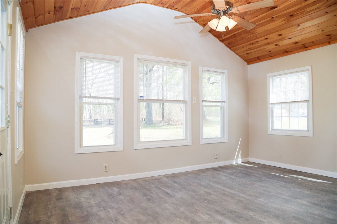 64 Maple Leaf Road Burrillville, RI 02826 - Photo 17 of 40
