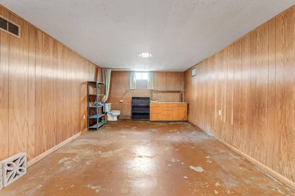 $239,900 | 516 South Pine Street, Caledonia, MN 55921