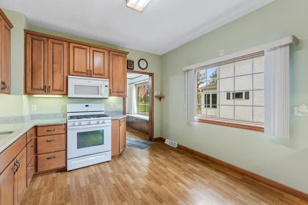 $239,900 | 516 South Pine Street, Caledonia, MN 55921