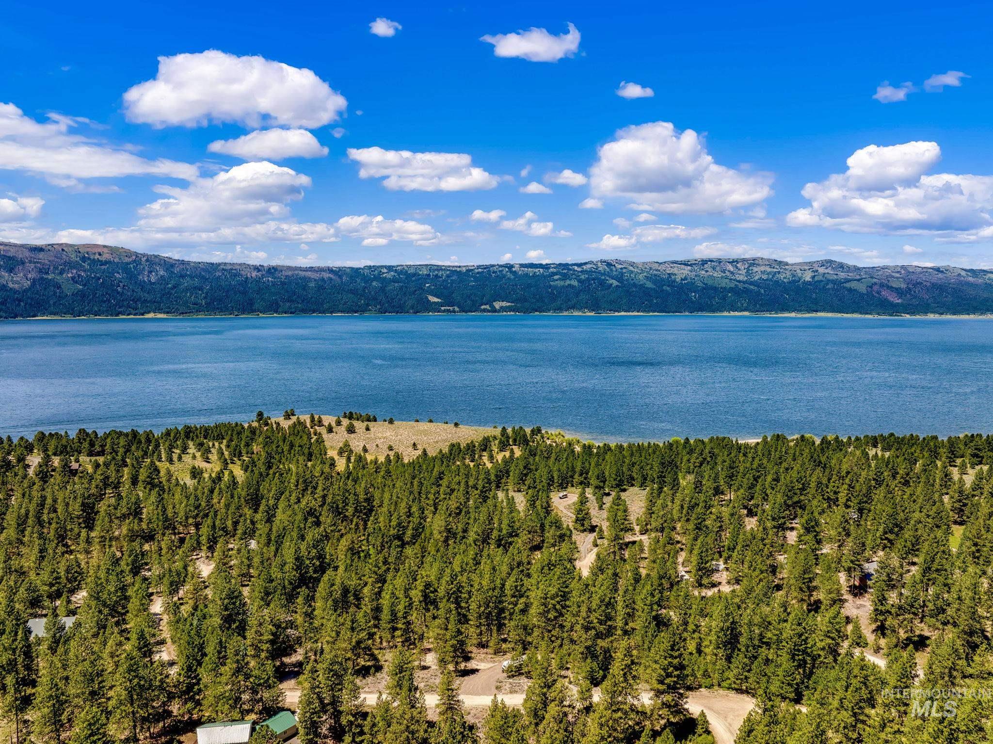 1497 Pine Ridge Drive Cascade, ID 83611 - Photo 23 of 34