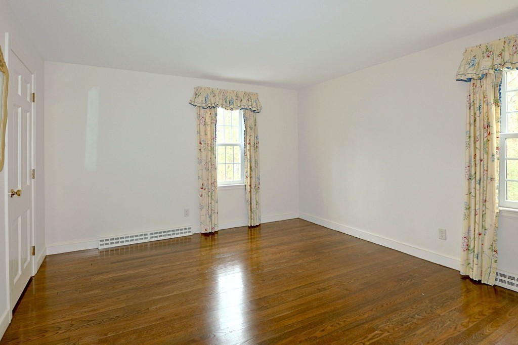 154 Morse Road Sudbury, MA 01776 - Photo 15 of 27 Gallery Image 15