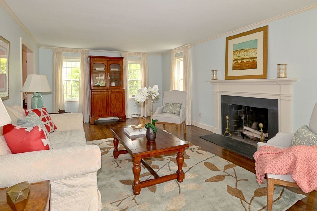 154 Morse Road Sudbury, MA 01776 - Photo 2 of 27 Gallery Image 2