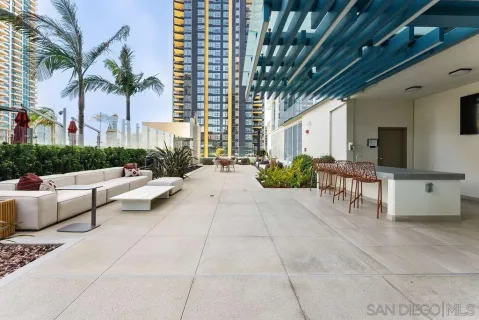 $1,550,000 | 1388 Kettner Boulevard, Unit 501, San Diego, CA 92101