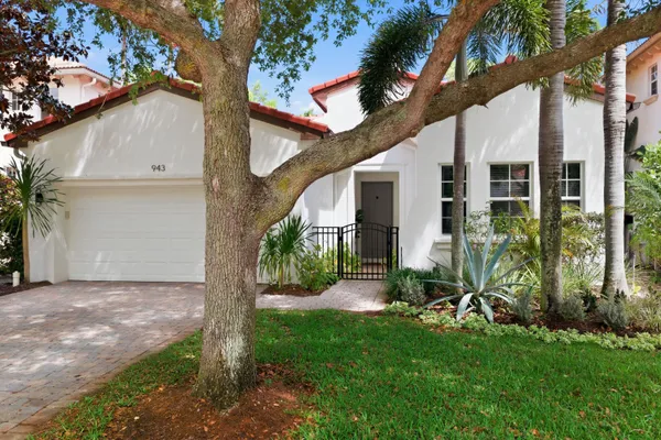 $1,150,000 | 943 Mill Creek Drive, Palm Beach Gardens, FL 33410