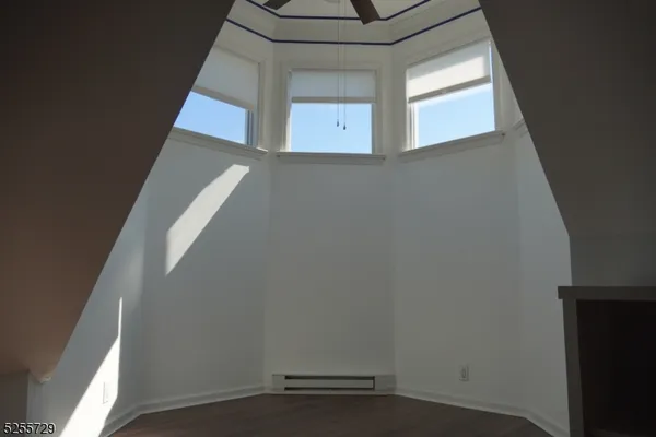 a view of entryway and hall