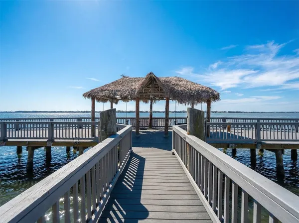 $950 | 4101 Nasa Parway Parkway, Unit 225, Seabrook, TX 77586