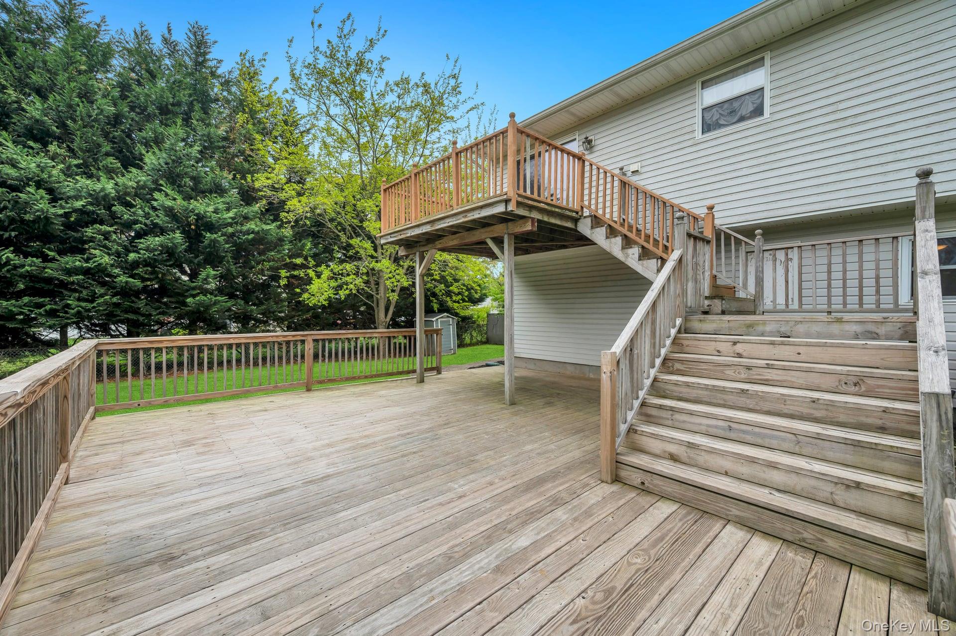 485 Canal Road Port Jefferson Station, NY 11776 - Photo 42 of 44