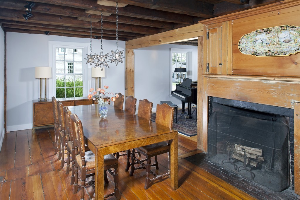 31 High Street Hingham, MA 02043 - Photo 9 of 29 a dining room with furniture and window
