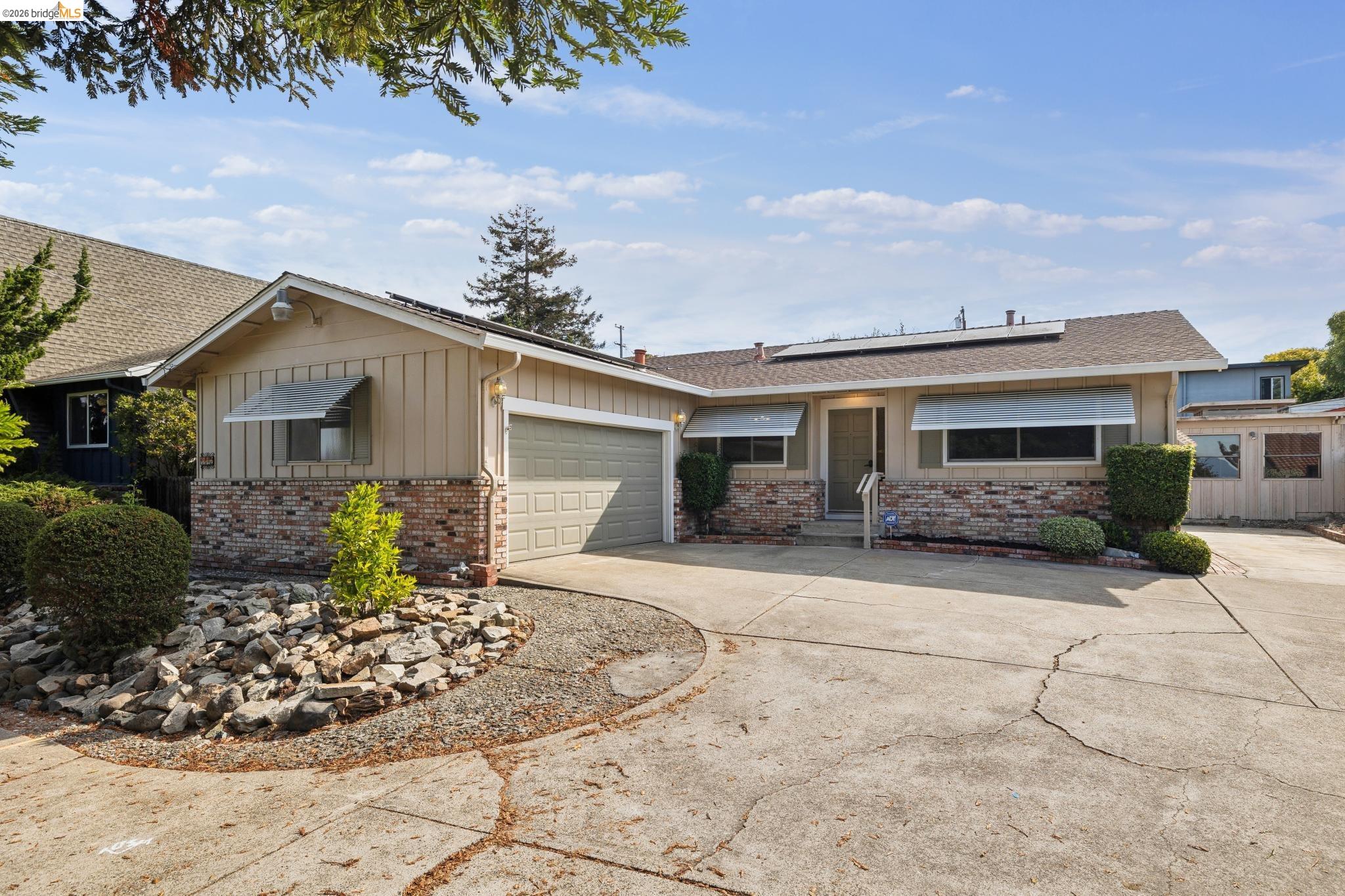 1112 Kelvin Road El Sobrante, CA 94803 - Photo 3 of 49 Gallery Image 3