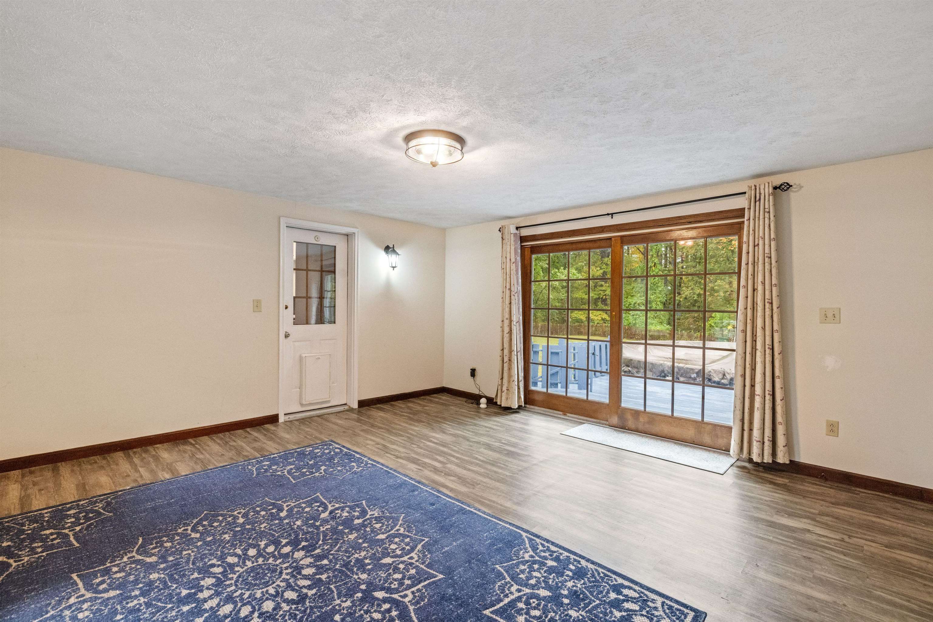 6 Irving Drive Concord, NH 03301 - Photo 7 of 32