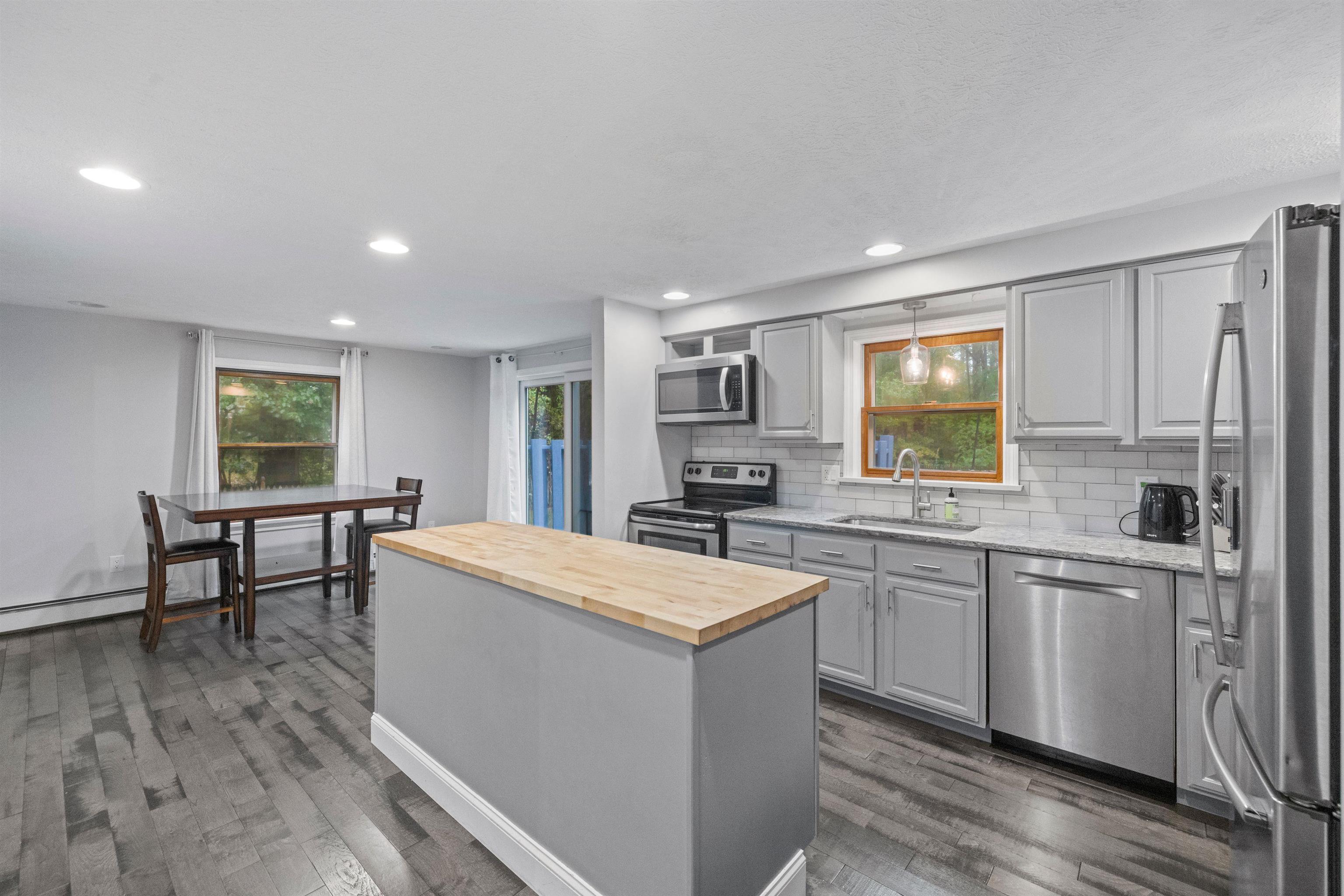 6 Irving Drive Concord, NH 03301 - Photo 10 of 32