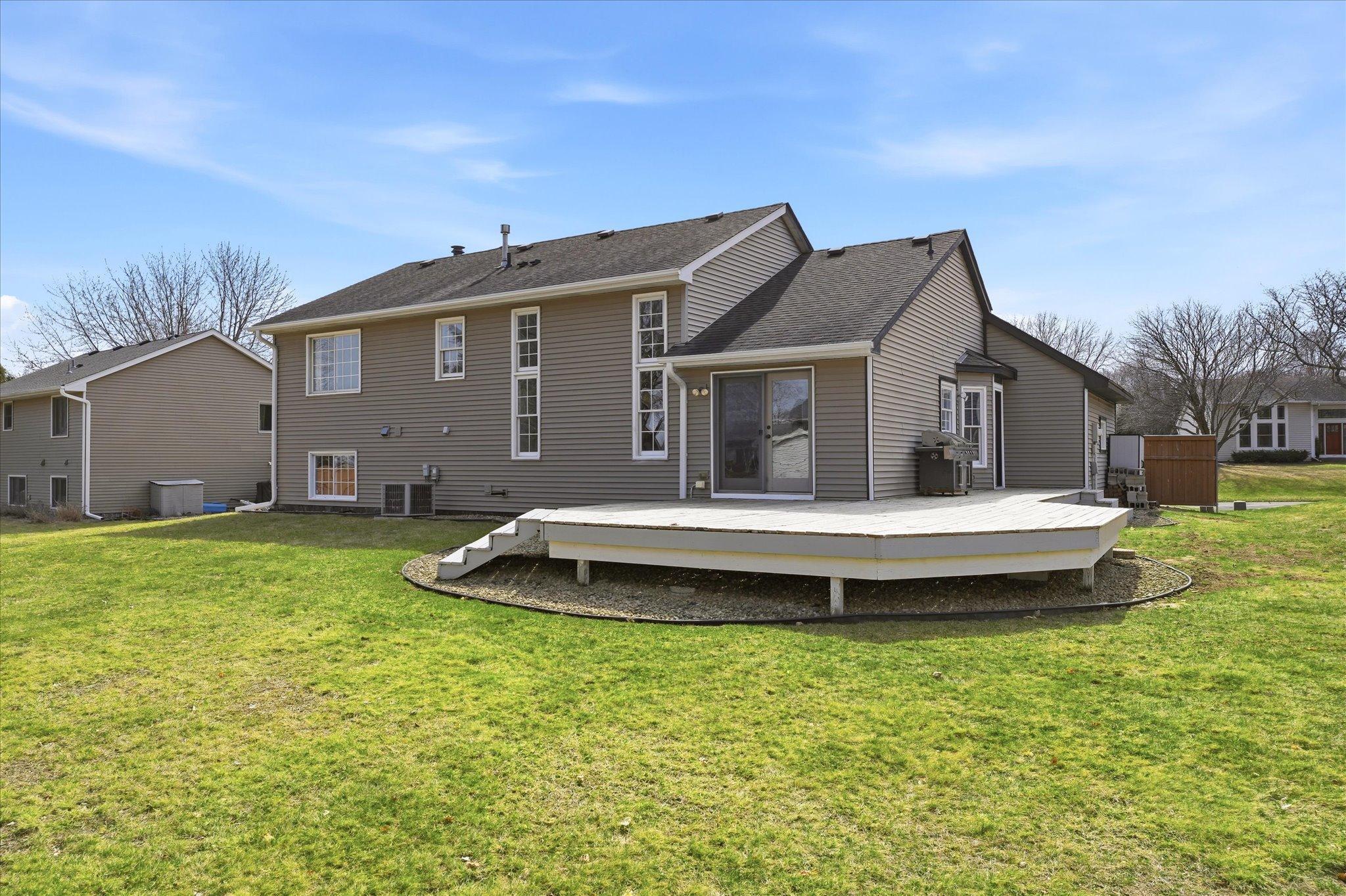 12753 87th Avenue North Maple Grove, MN 55369 - Photo 35 of 41